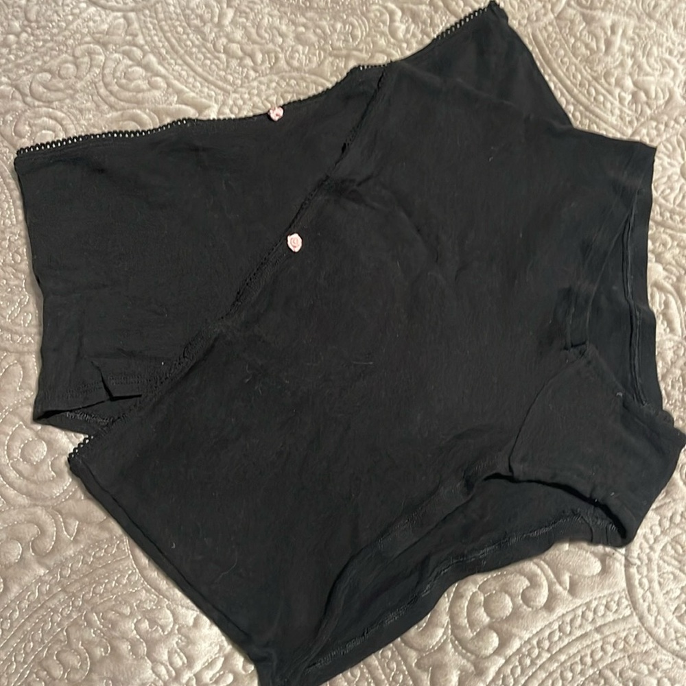 Victoria’s Secret LG shortie Panti.